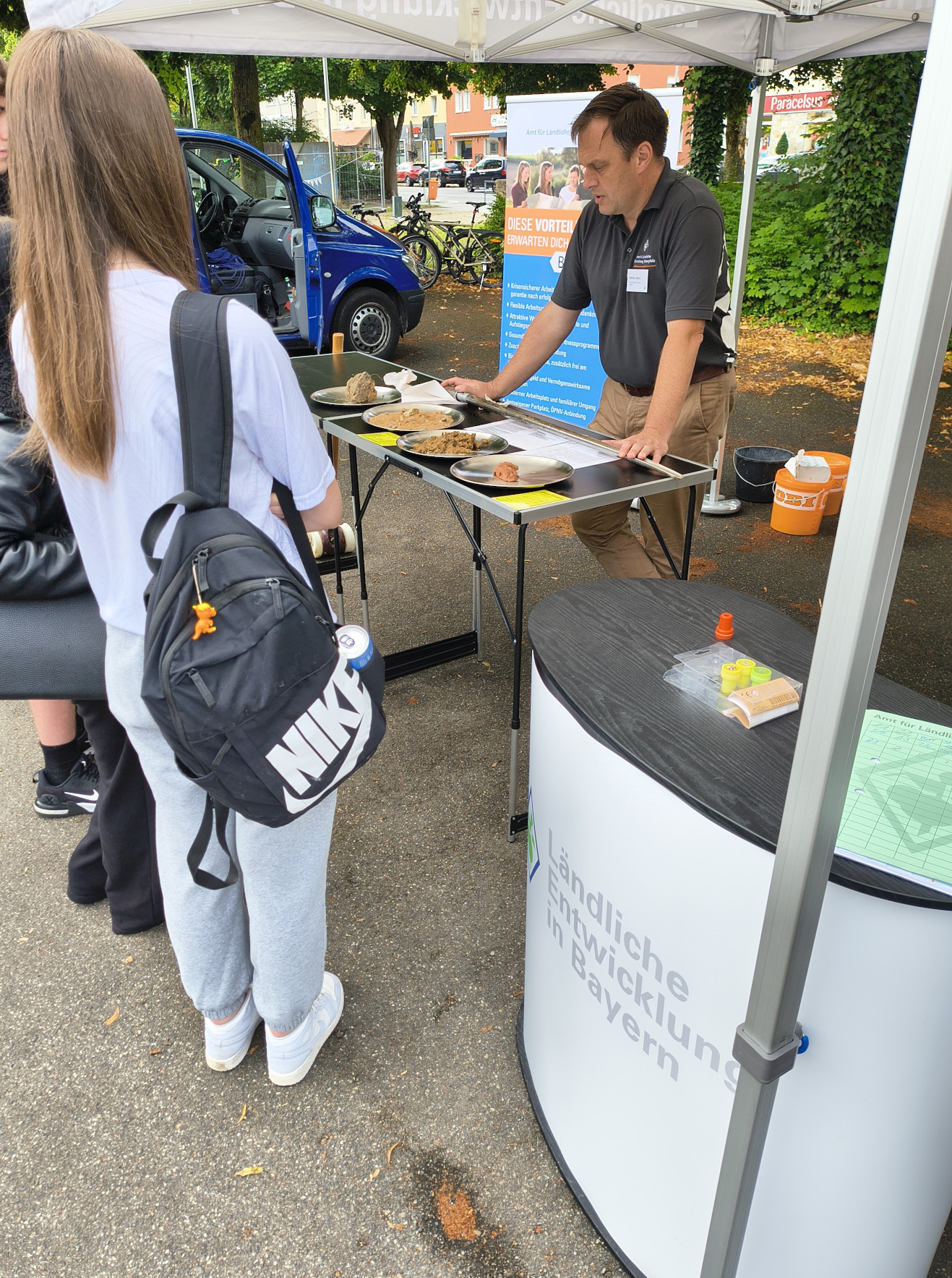 Tag der Geodäsie am Kepler Gymnasium,  Station ALE - Bodenordnung Tag der Geodäsie, Station ALE - Bodenordnung