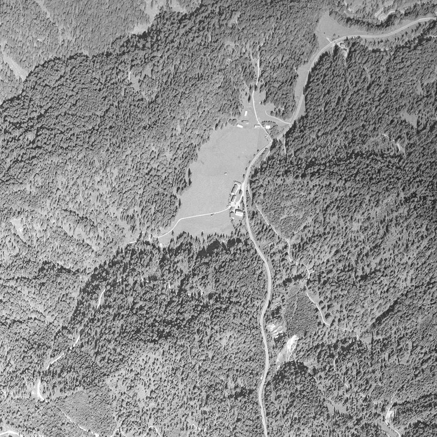 Achenpass, Luftbild, 1991 Luftbild des Achenpasses aus dem Jahr 1991